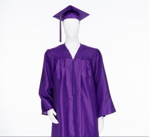 Final chance to reserve Cap & Gown