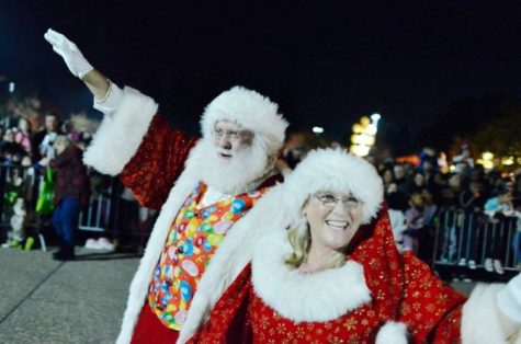 See Santa and Mrs. Claus at this free event!