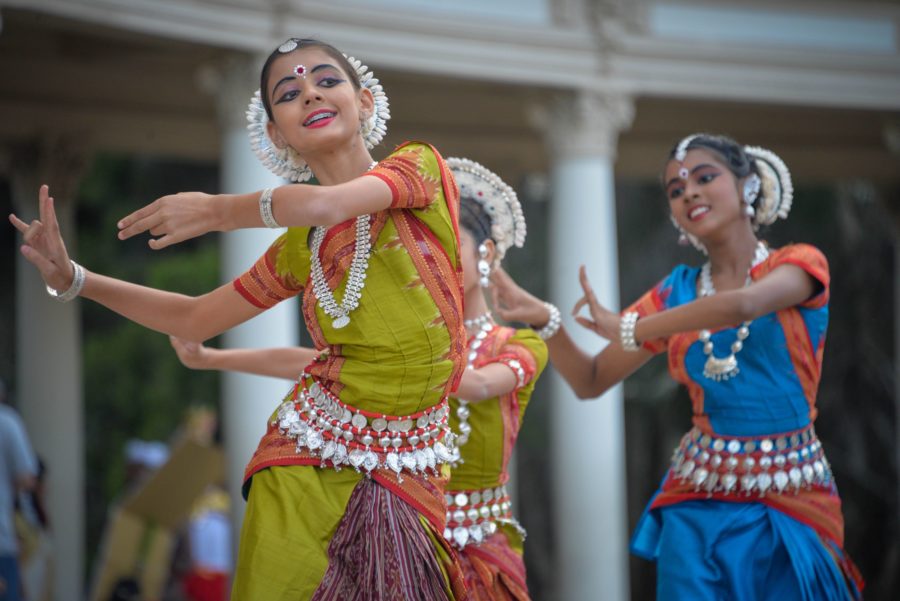International Club seeking performers
