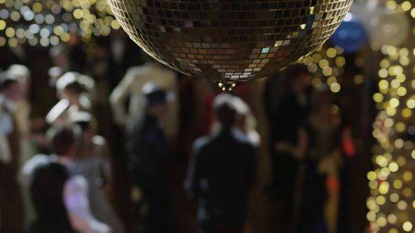 Policy Change Opens Opportunities for Prom Attendance