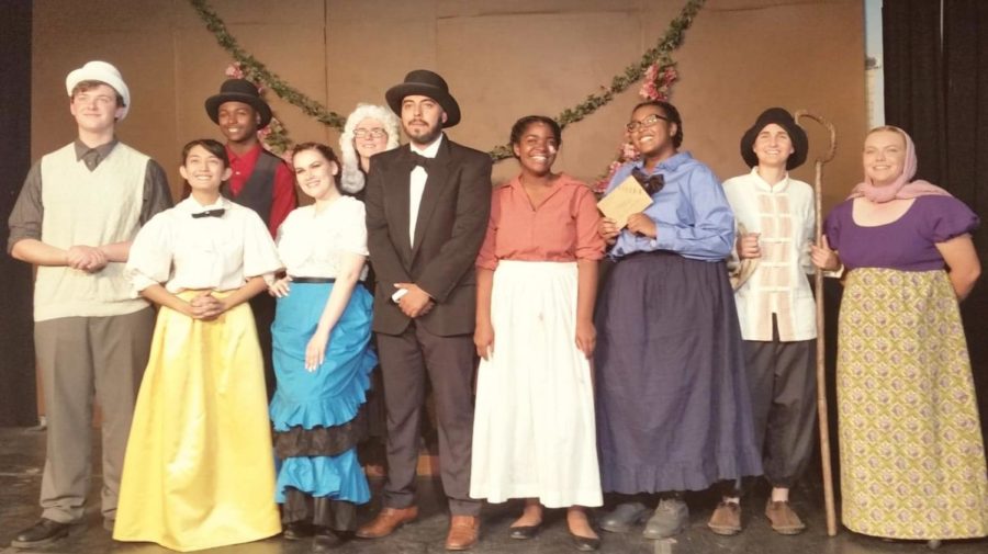 Alexander padgett (11), Cheyenne Shaver (11), Kiyon Turner (10), Katie Parisette (12), Victor Barajas (12), Savanmah Milton (9), Dacia Sanders Goins (12), Dasha Wright (12), Stacy Martin (11), Hannah Wolf (11) - left to right, students pose for the cameras after opening night on November 1st.
