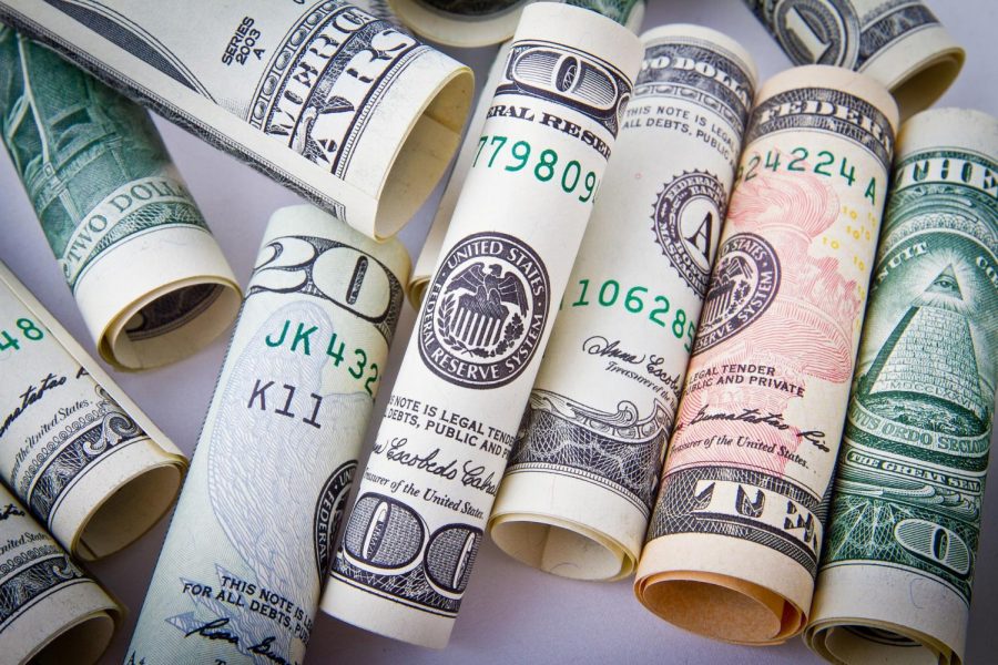 Learn how to earn more and save more in these webinars.