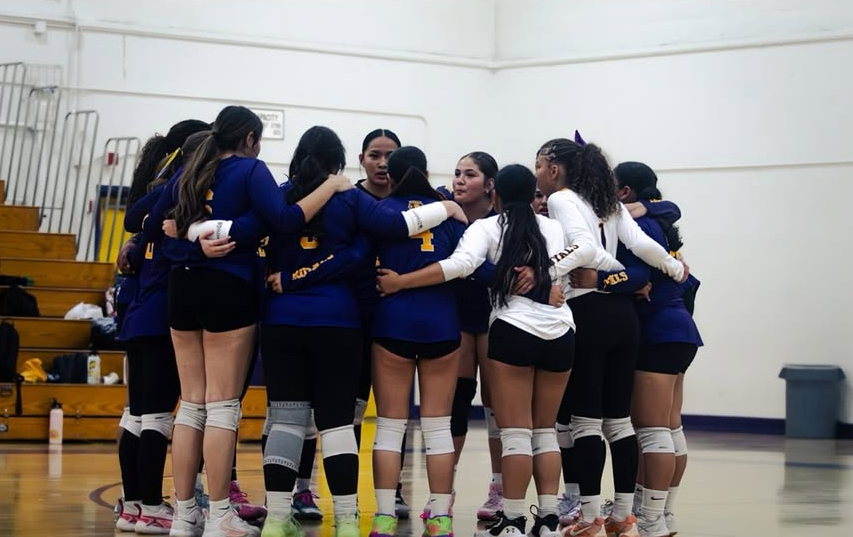 Armijo High School getting ready for playoffs
Armijo Dominant Season!!!:Armijo high school last Wednesday won over Foothill at home in dominant fashion, After this win they moved on to playoffs playing against Burbank Tuesday Oct 28.
